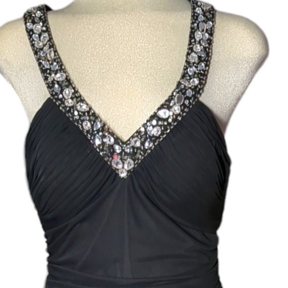 BLONDIE Luxury Designer Black and White Beaded Gown Open Back Dress Size 13 - Picture 11 of 17